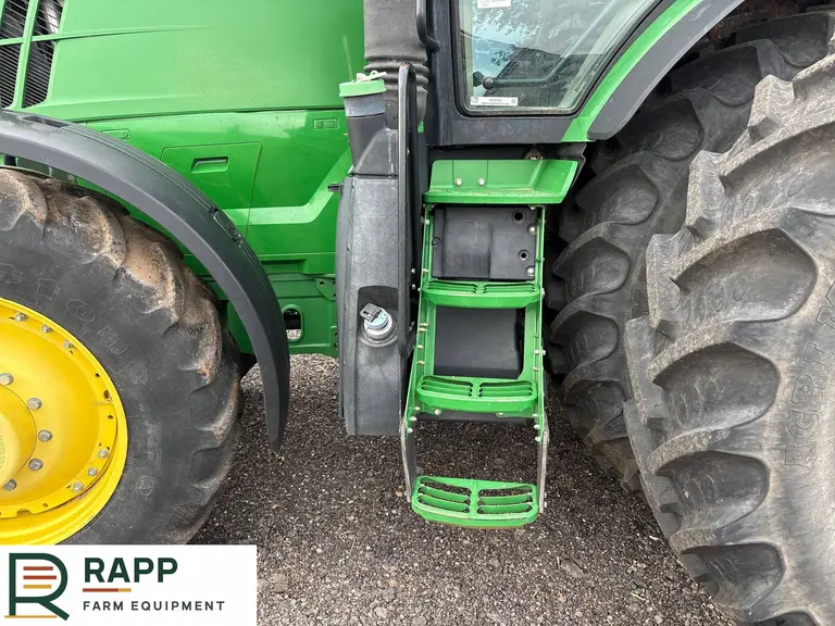 2014 John Deere 7250R MFWD tractor photo 10