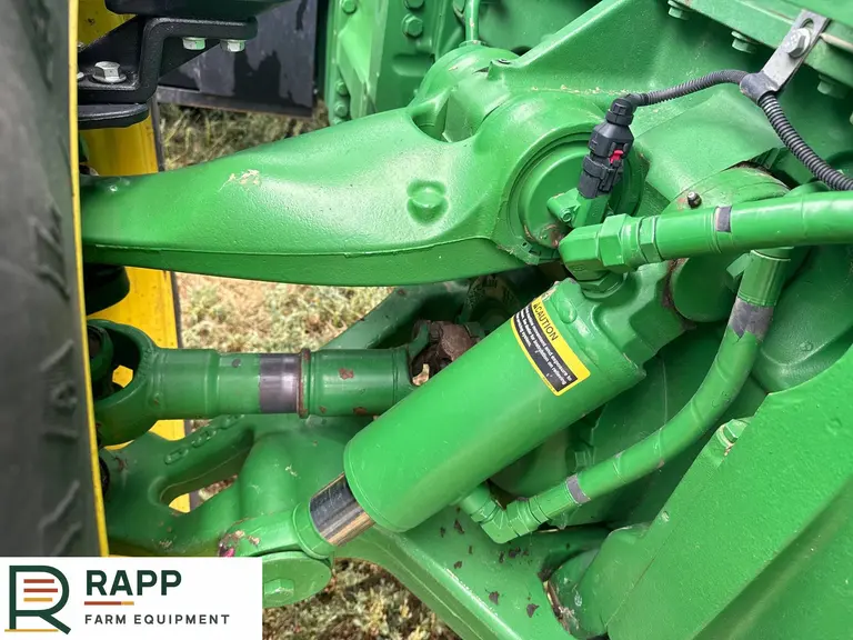 2015 John Deere 8320R MFWD tractor photo 10