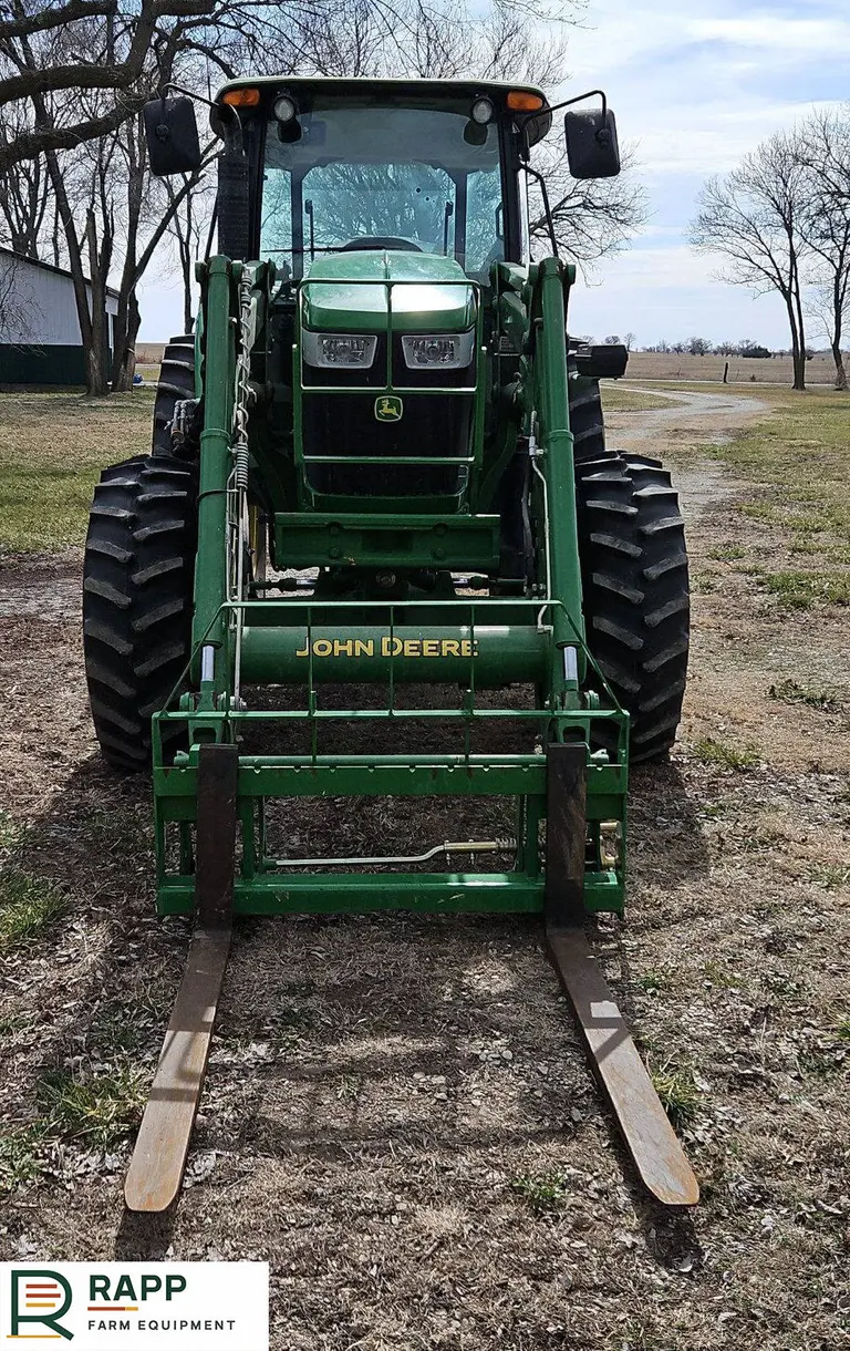 2014 John Deere 6140D MFWD tractor photo 8