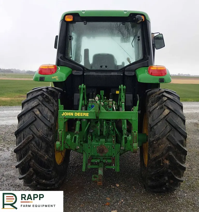 2017 John Deere 6130M MFWD tractor photo 4