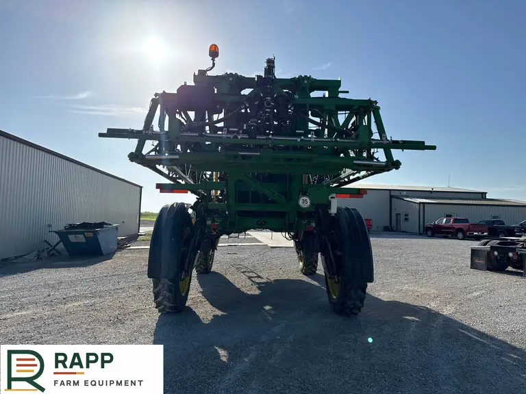 2014 John Deere R4038 sprayer photo 4