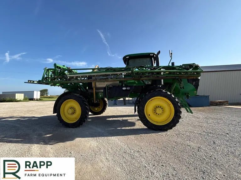 2014 John Deere R4038 sprayer photo 6