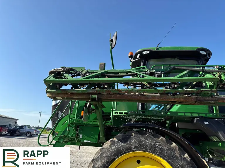 2014 John Deere R4038 sprayer photo 9