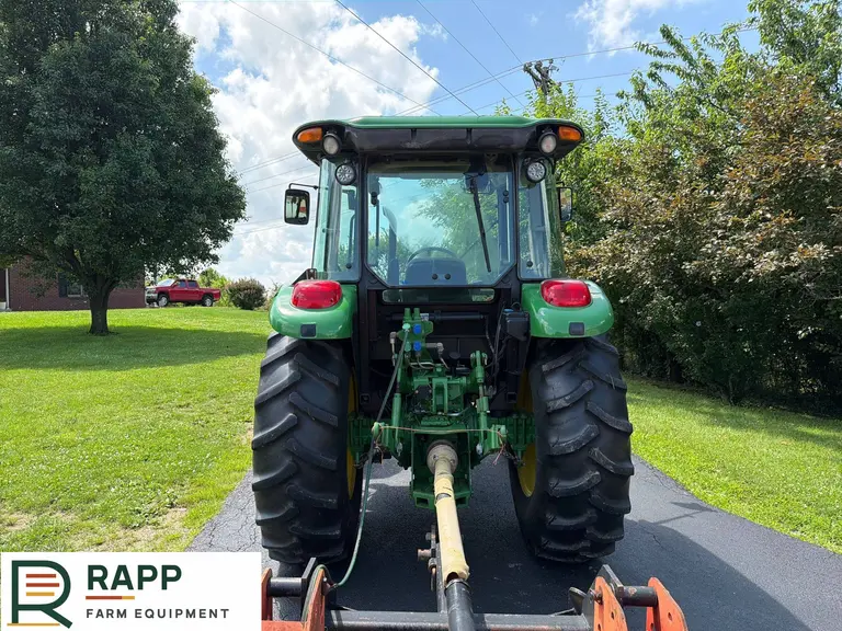 2013 John Deere 5101E MFWD tractor photo 4