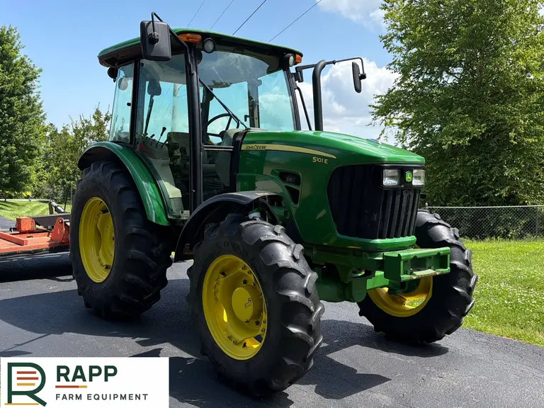 2013 John Deere 5101E MFWD tractor photo 7